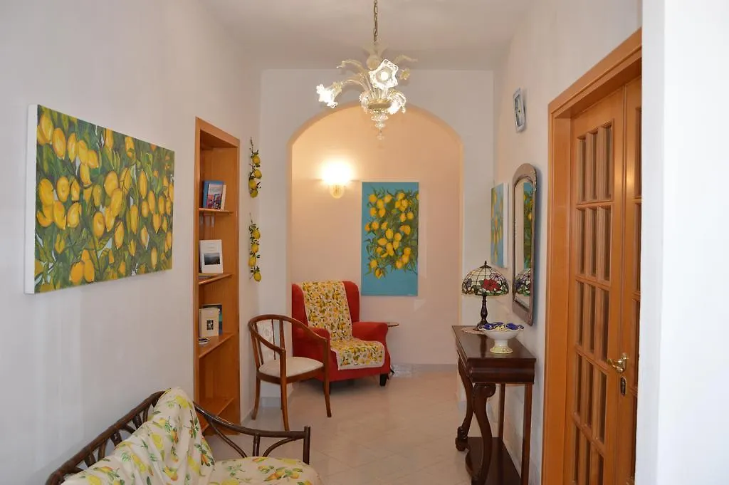 Guest House Al Giardino Dei Limoni ファヴィニャーナ